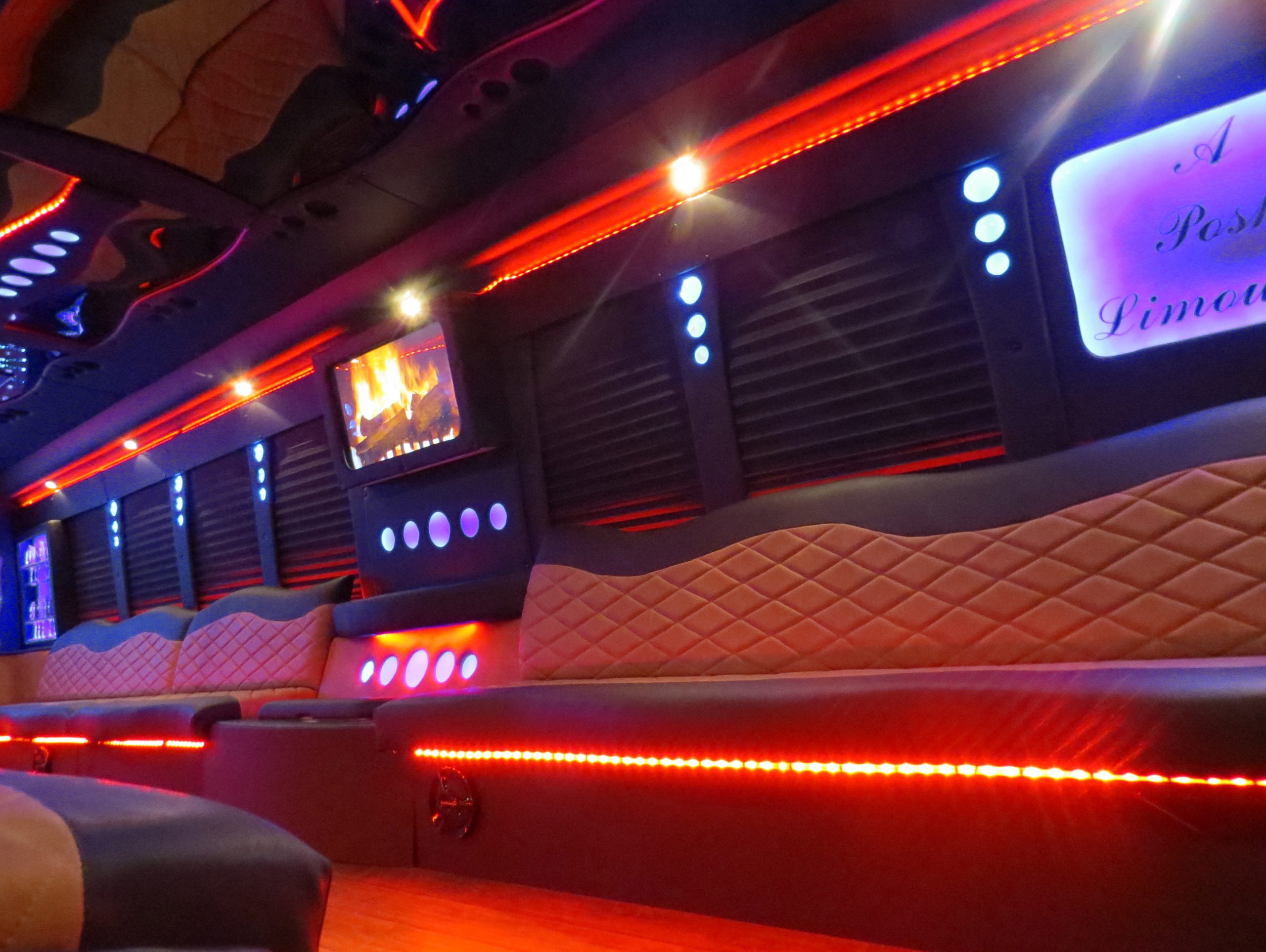 Memphis Bus Rental Easy & Affordable Options