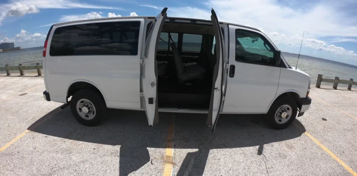 passenger van rental rochester ny