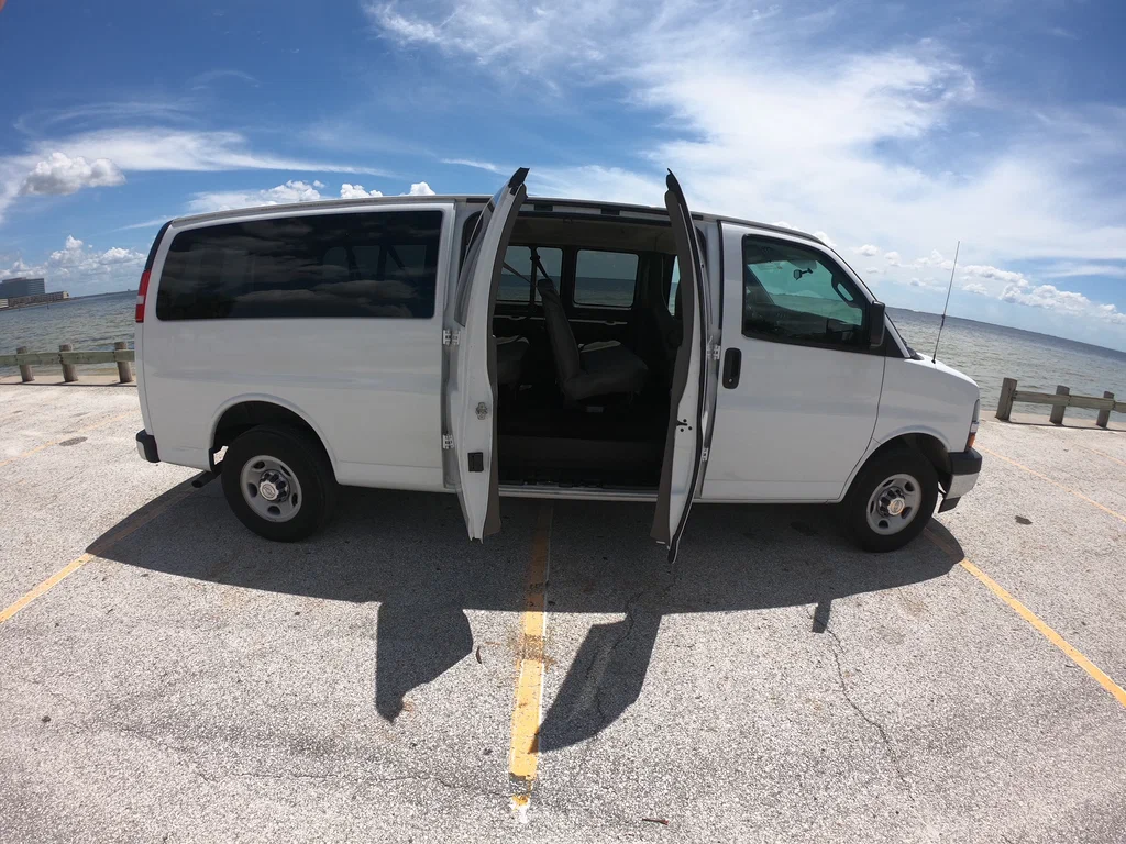 passenger van rental rochester ny