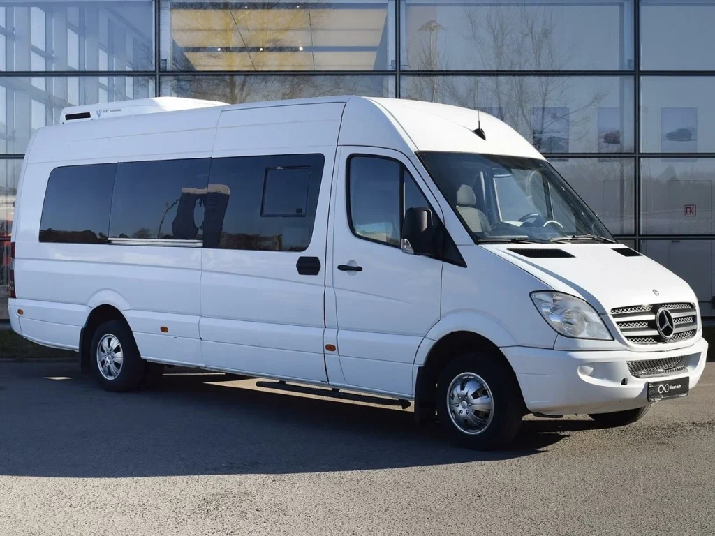 15 Passenger Shuttle Bus Rental Oxnard