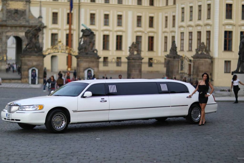 Limo Rental Cincinnati For Prom