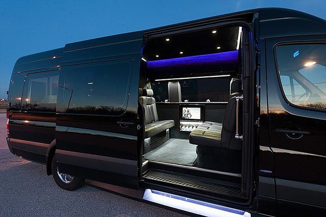 15 Passenger Luxury Van Rental NYC