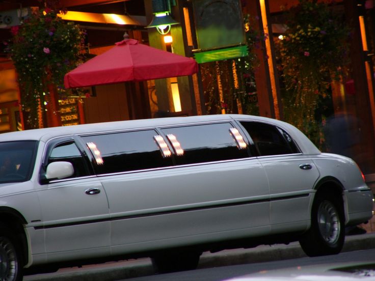 Limo Rental Chicago Prom