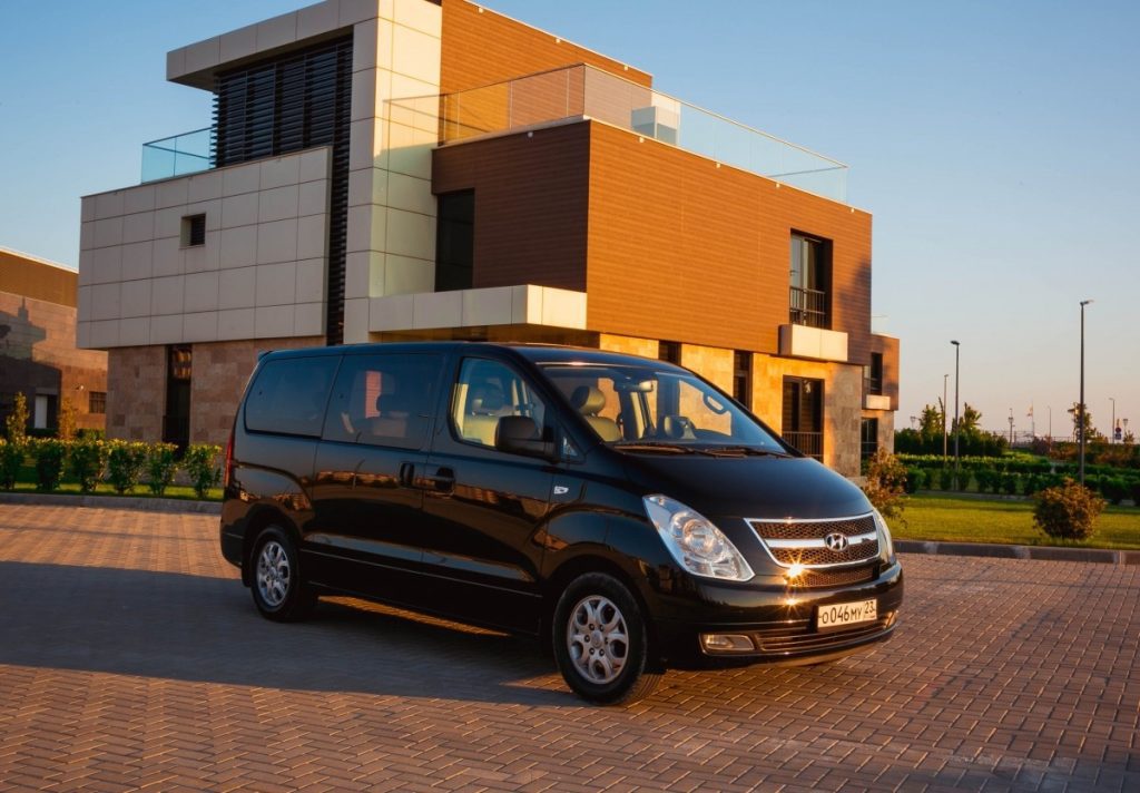 9 Passenger Sprinter Van Rental