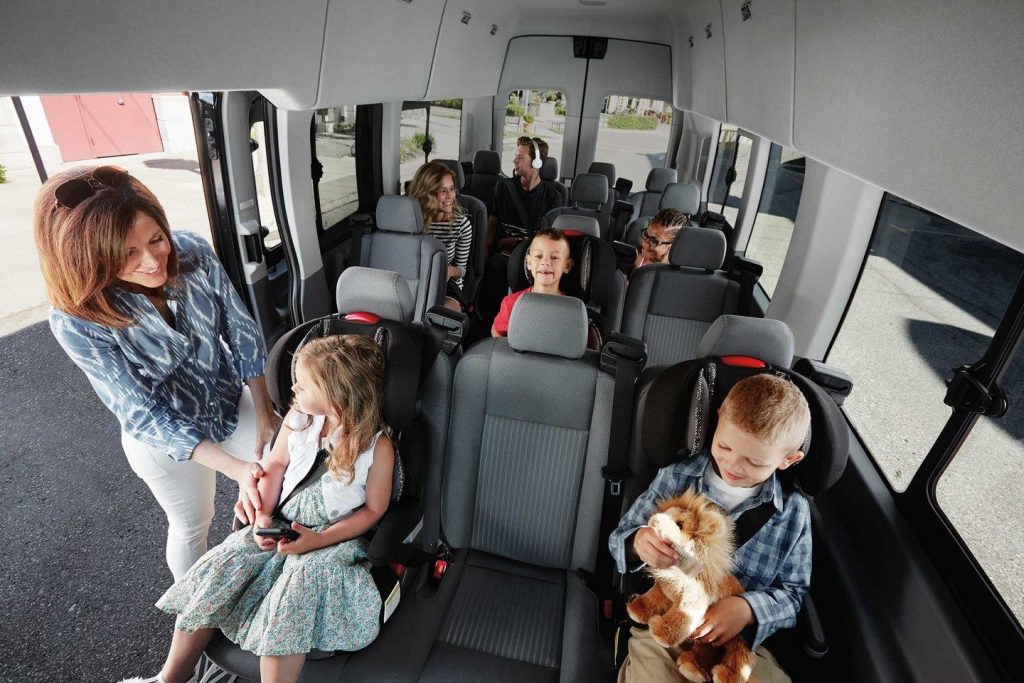 15 Passenger Van Rental Grand Rapids MI