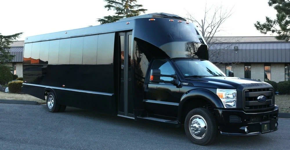 28 Passenger Mini Bus Rental