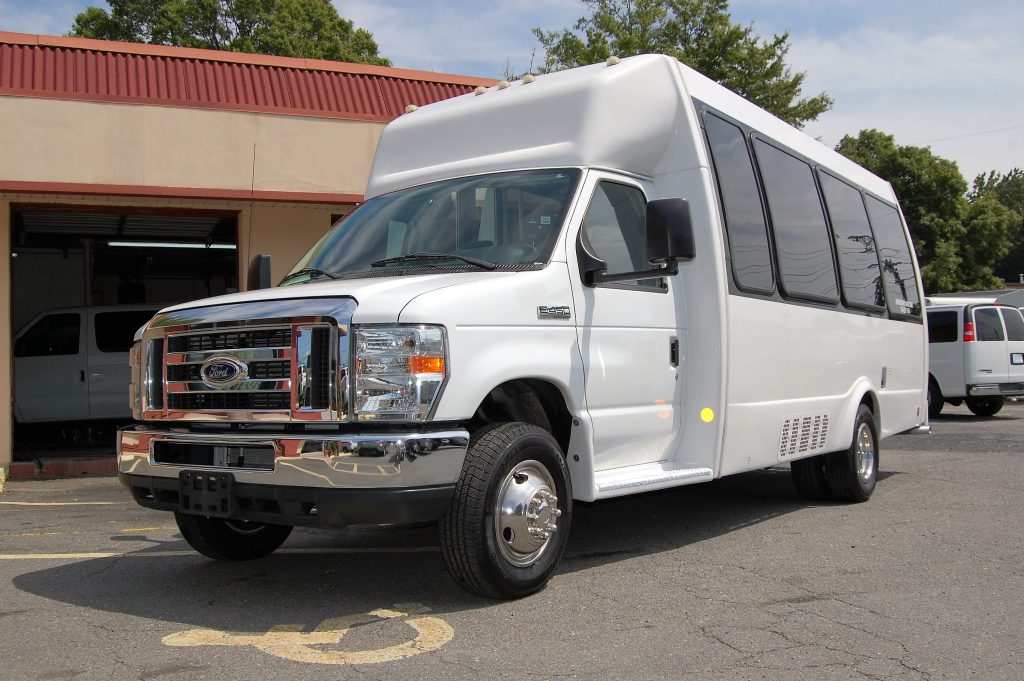 9 Passenger Mini Bus Hire