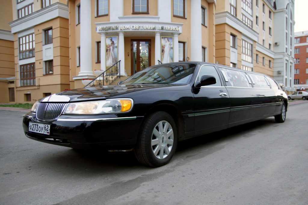 Cheap Limo Rentals For Prom In Houston