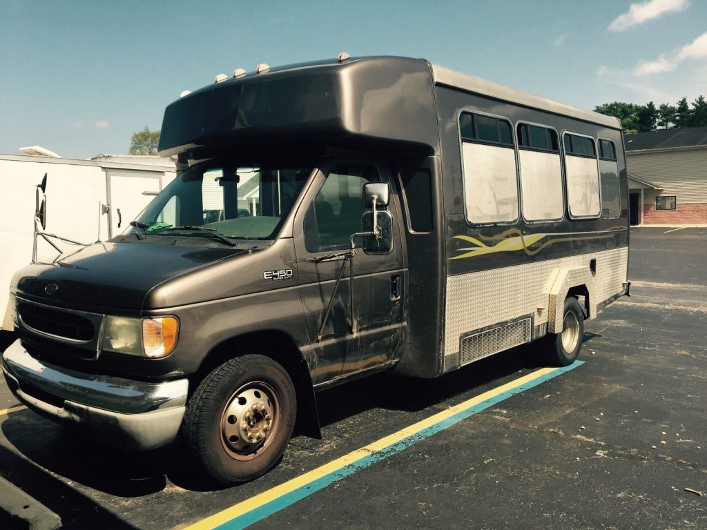 15 Passenger Shuttle Bus Rental Simi