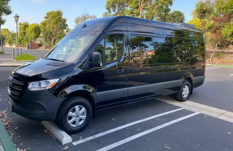 15 Passenger Van Rental In Puerto Rico