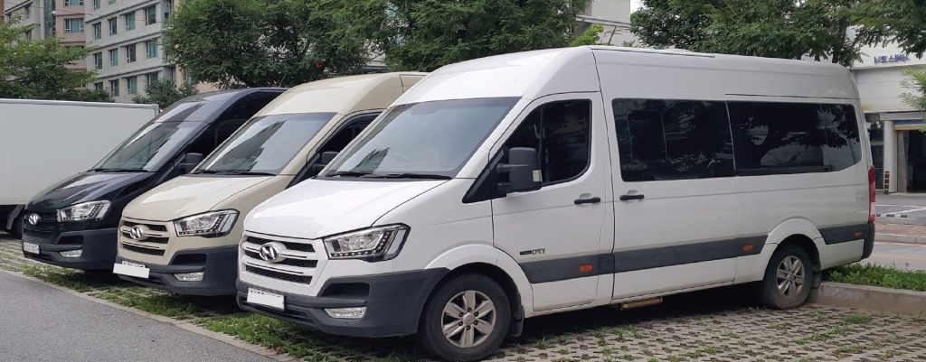 15 Passenger Mini Bus Rentals