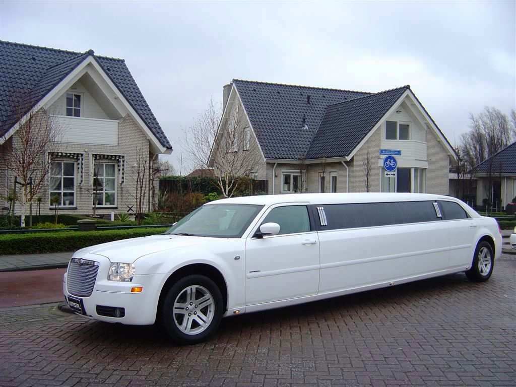 Limo Rental Cost Near Me