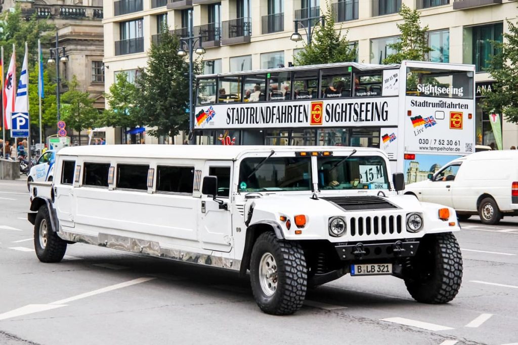 Berlin Limousine Hummer