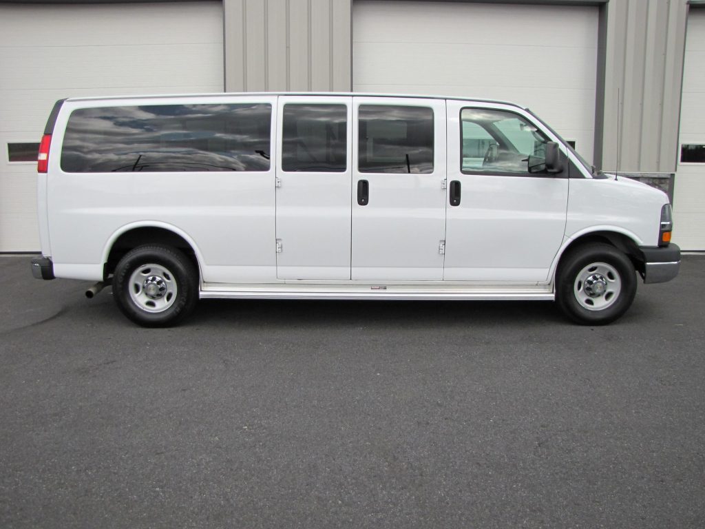 15 passenger van rental dallas