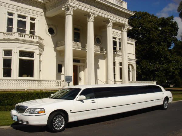 12 Passenger Limo Rental In Berkeley Township NJ