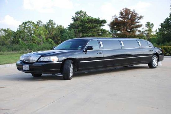 12 Passenger Limo Rental Near ME