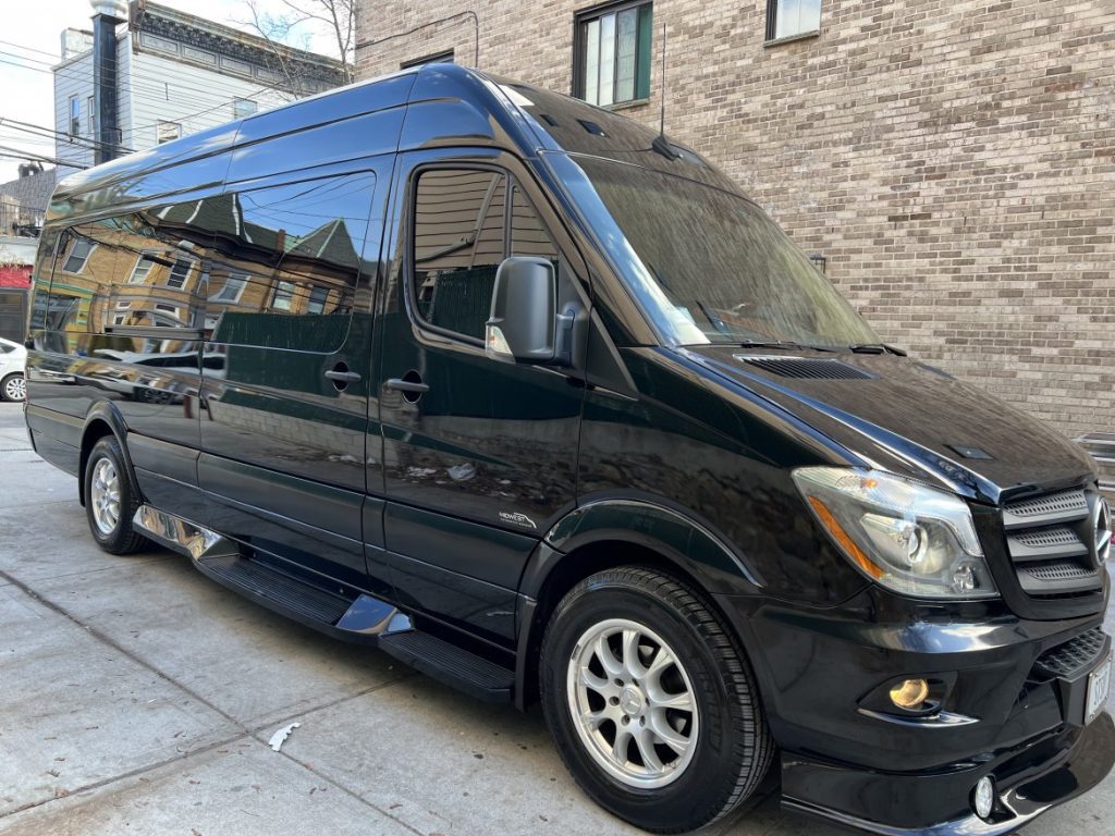 Van Rental In Eaton Town