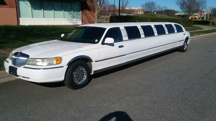 Stretch Limo Rental In Garden City