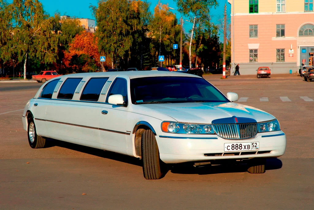 Stretch Limo Rental In Chicago