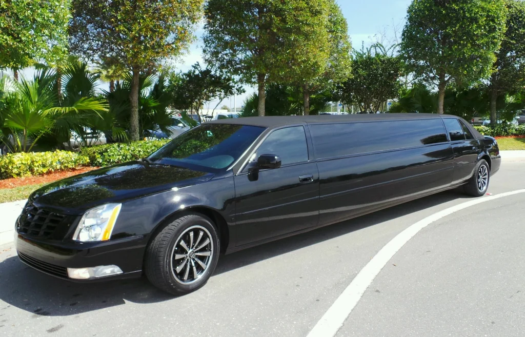 Stretch Limo Rental In Chester Field