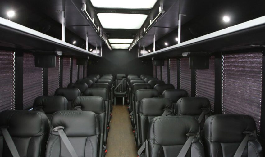 Charter bus rental
