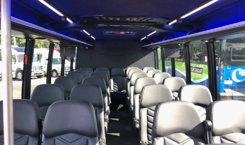 Mini Shuttle Bus for 26